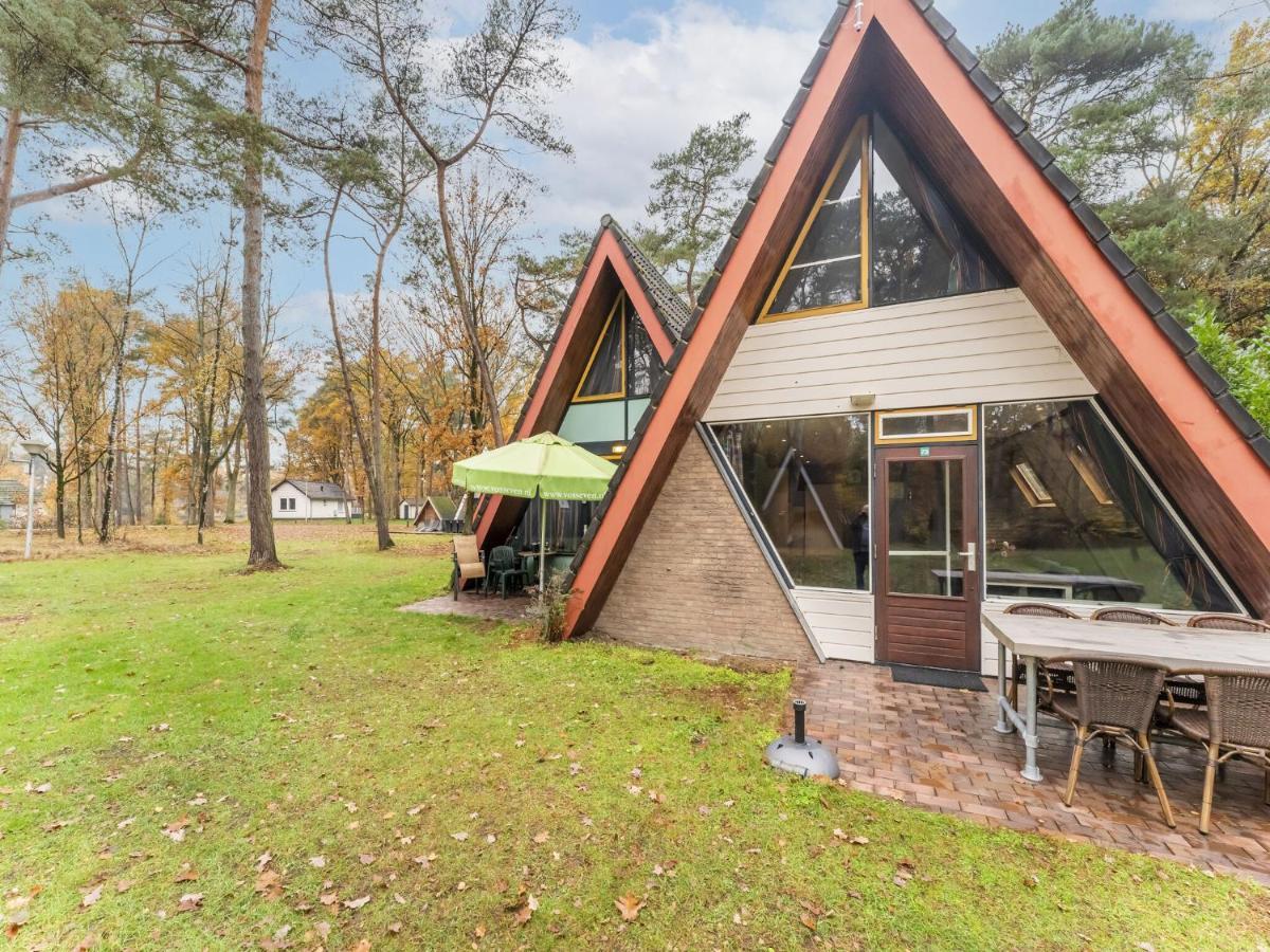 Modern Holiday Home In Stramproy In The Forest Екстер'єр фото